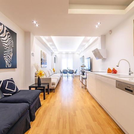 D9 Center Of Glyfada Apartment Athens Ngoại thất bức ảnh